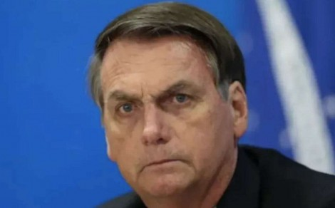 Jair Bolsonaro: “Me deem 50% da Câmara e do Senado que eu mudo o destino do Brasil.”