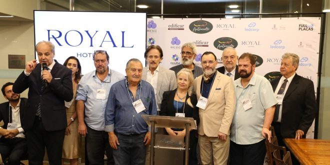 Lançamento Ajoia Brasil