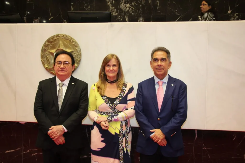 ALMG concede título de Cidadania Honorária ao ex-presidente da ABIH Nacional, Manoel Cardoso Linhares