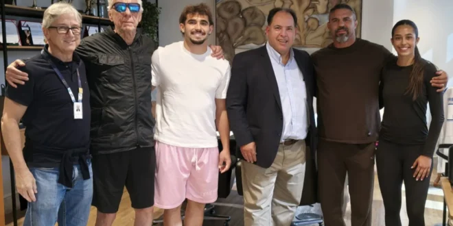Foto: Yuri Costa Dolabella, José Marcos Belfort, Davi Belfort, Carlos Henrique Teixeira Martins, Vitor Belfort e Vitória Belfort.