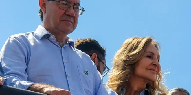 Augusto Cury com a mulher Suleima