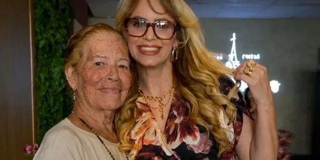 Floresça: Chá de Mulheres