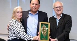O Presidente do Minas Tênis Clube recebe Troféu Personalidades Influentes e destaca força de uma instituição que há 90 anos engrandece Minas Gerais